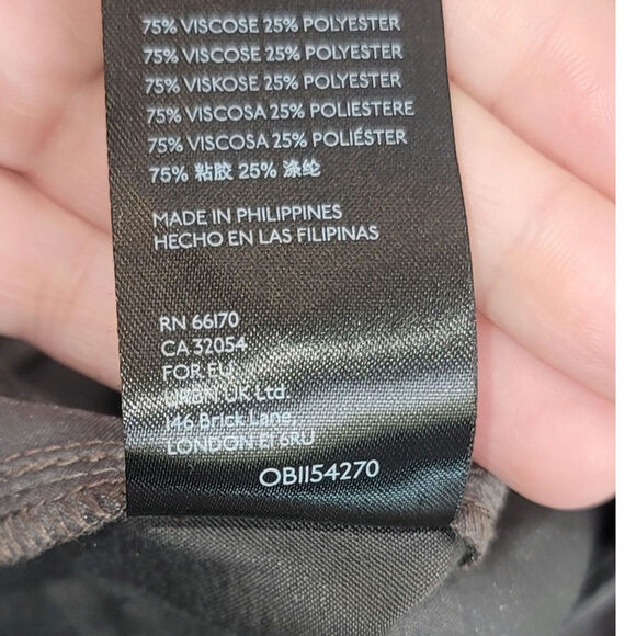 Anthropologie Satin Cargo Joggers in Carbon Gray Shimmer, sz XS - Picture 13 of 16